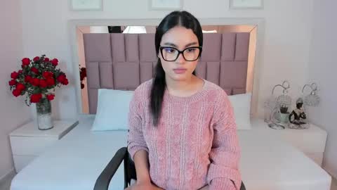 Snapshot of miia_palmerr chatting on 19, 12, 2024 Mia online show from 19, 12, 2024