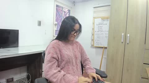 Snapshot of miia_palmerr chatting on 31, 12, 2024 Mia online show from 31, 12, 2024