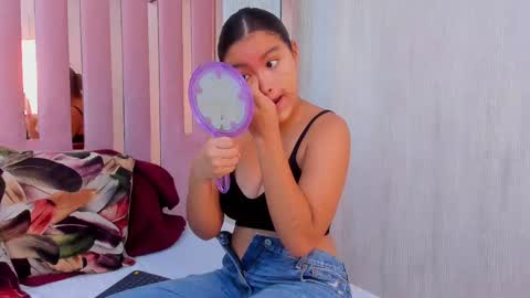 Snapshot of miia_palmerr chatting on 15, 9, 2025 Mia online show from 15, 9, 2025