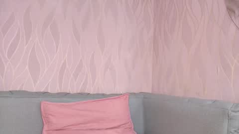 miia scoott  online show from 21, 9, 2025