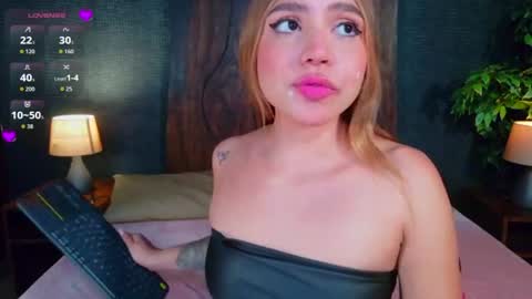 Snapshot of miia_sttone chatting on 27, 6, 2026 miia_sttone online show from 27, 6, 2026