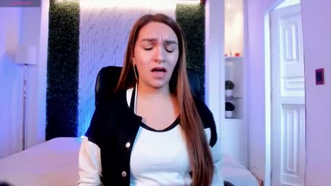 Miia 3 online show from 12, 10, 2025