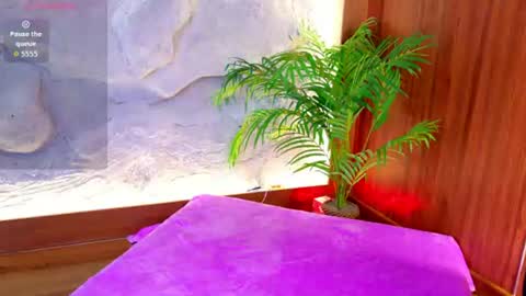 Snapshot of miiaa_cooper chatting on 16, 6, 2026 CALL ME MIA online show from 16, 6, 2026