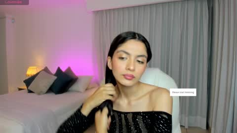 Mia online show from 31, 12, 2024