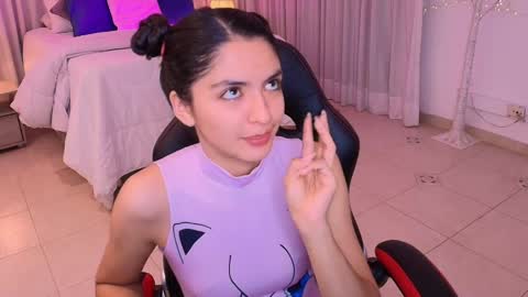 Mia online show from 21, 2, 2025