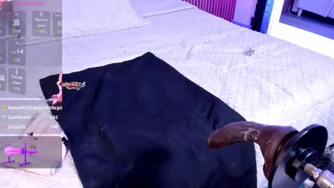 Mia Monroe online show from 5, 12, 2025