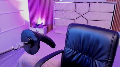 Mia Monroe online show from 17, 1, 2026