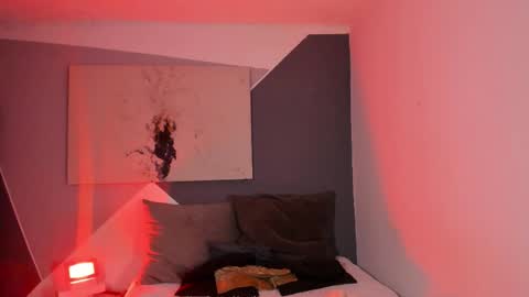 miiaawallace online show from 13, 11, 2025