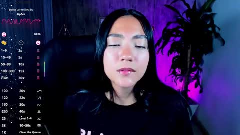 Snapshot of miichael_black chatting on 3, 10, 2025 Michael Black online show from 3, 10, 2025