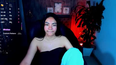 Snapshot of miichael_black chatting on 18, 10, 2025 Michael Black online show from 18, 10, 2025