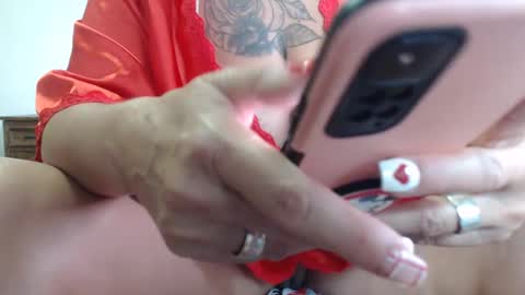 Miilu74 online show from 22, 12, 2024