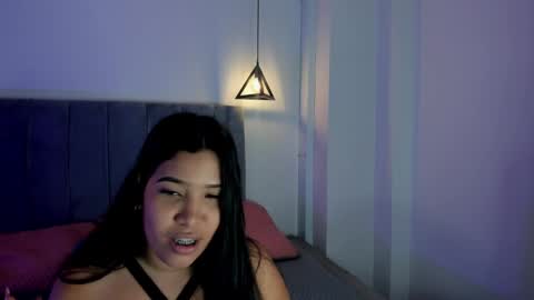 miiss_greyy online show from 3, 3, 2025