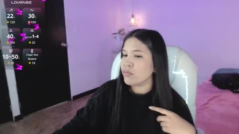 Snapshot of miiss_greyy chatting on 23, 10, 2025 miiss_greyy online show from 23, 10, 2025