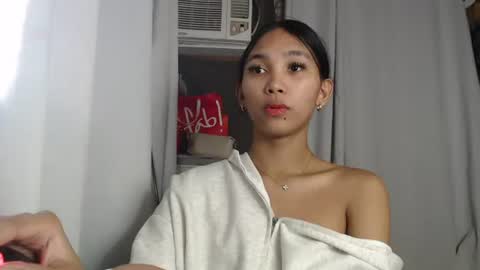 Snapshot of mika_cora chatting on 15, 6, 2026 MIKA online show from 15, 6, 2026