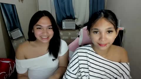 Snapshot of mika_cora chatting on 22, 6, 2026 MIKA online show from 22, 6, 2026