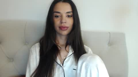 Snapshot of mika_gold7 chatting on 9, 10, 2025 Mika online show from 9, 10, 2025