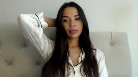 Snapshot of mika_gold7 chatting on 25, 10, 2025 Mika online show from 25, 10, 2025