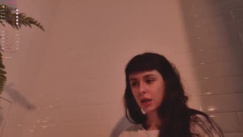 mika_moon_ online show from 2, 10, 2025