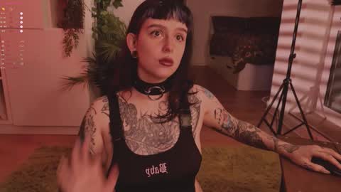 mika_moon_ online show from 3, 10, 2025