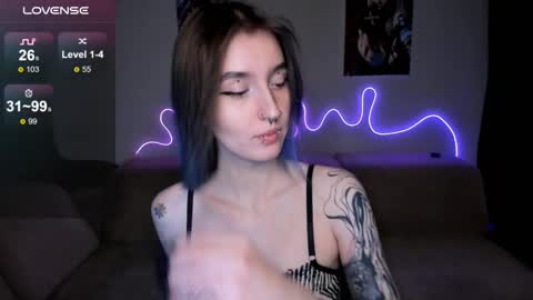 Mika online show from 27, 2, 2026