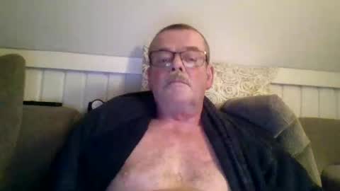 Snapshot of mikael42 chatting on 10, 2, 2026 mikael42 online show from 10, 2, 2026