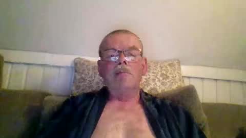 mikael42 online show from 5, 5, 2026