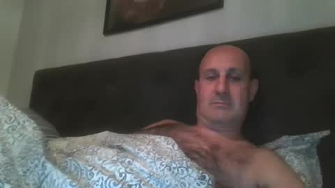 mikael_r52 online show from 15, 5, 2026