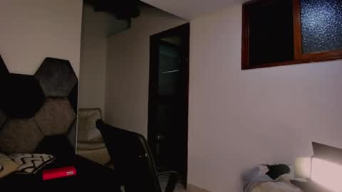 Snapshot of mikaelastonne chatting on 25, 4, 2026 Mikaela blondie bigass online show from 25, 4, 2026