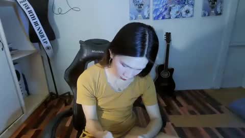 Snapshot of mikaellasander chatting on 13, 2, 2025 ELLA online show from 13, 2, 2025