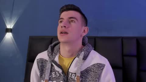 mikael online show from 11, 11, 2025