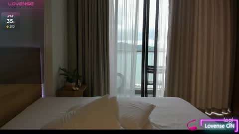 Snapshot of mikakimura chatting on 26, 12, 2024 Miko now i live in Vietnam online show from 26, 12, 2024