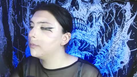 Mika online show from 3, 10, 2025