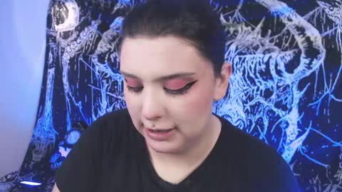 Snapshot of mikaskullcs chatting on 28, 4, 2026 Mika online show from 28, 4, 2026