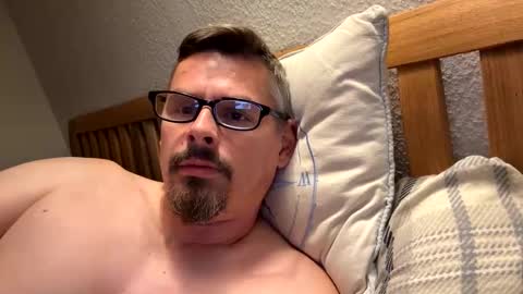 Snapshot of mike4u26 chatting on 30, 10, 2025 mike4u26 online show from 30, 10, 2025