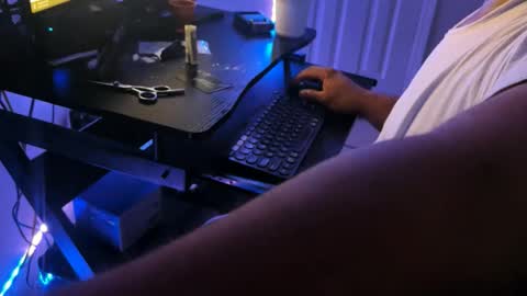 mike66730 online show from 22, 3, 2026