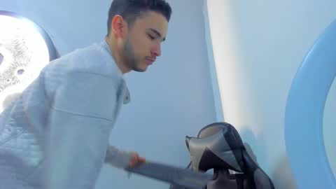 Snapshot of mike_256 chatting on 8, 2, 2026 Mike online show from 8, 2, 2026