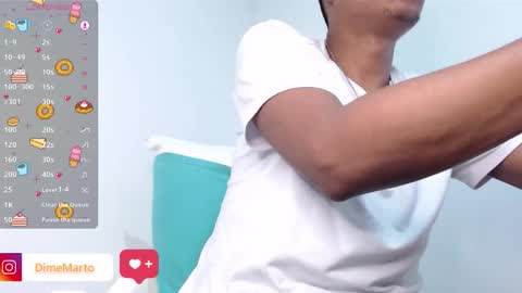 Snapshot of mike_black_22 chatting on 15, 10, 2025 Mike online show from 15, 10, 2025