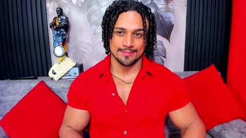 Snapshot of mike_estevess chatting on 1, 2, 2026 online show from 1, 2, 2026