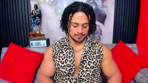 Snapshot of mike_estevess chatting on 25, 2, 2026 online show from 25, 2, 2026