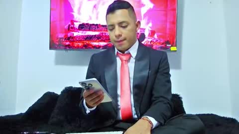 mike_fetiche online show from 28, 11, 2025