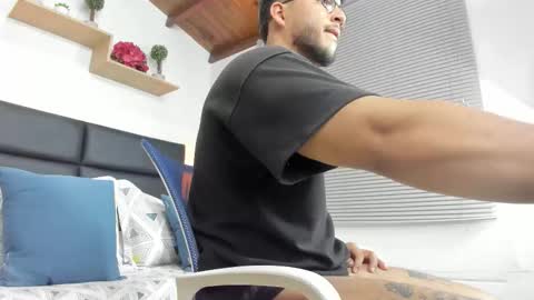  MIKE FOXXX online show from 6, 2, 2026