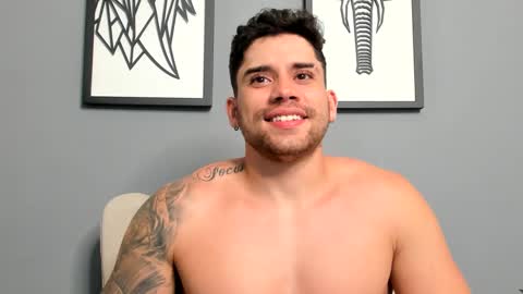 Snapshot of mike_montoya chatting on 22, 12, 2024 Mike Montoya online show from 22, 12, 2024