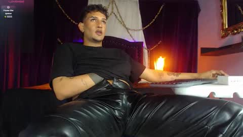 Snapshot of mike_thug chatting on 16, 9, 2025 Mike online show from 16, 9, 2025
