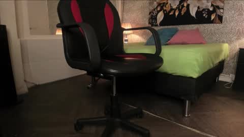 Mike online show from 1, 10, 2025