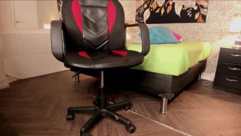 Mike online show from 3, 10, 2025