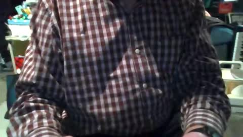 mikeb3200 online show from 5, 4, 2026