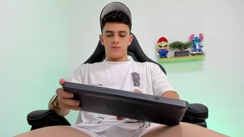 Snapshot of mikecooper_ chatting on 24, 2, 2026 Mike Cooper online show from 24, 2, 2026