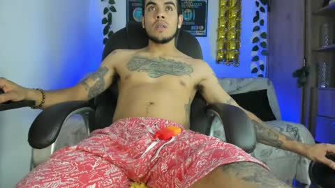 mikee_scooth online show from 20, 1, 2025