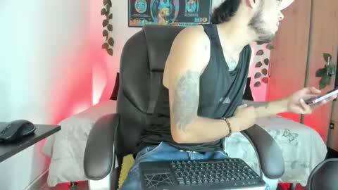 mikee_scooth online show from 9, 2, 2025