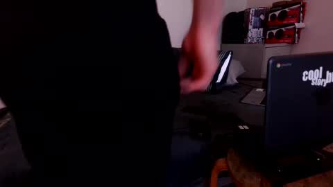 Snapshot of mikegbeme420 chatting on 4, 10, 2025 Mike online show from 4, 10, 2025